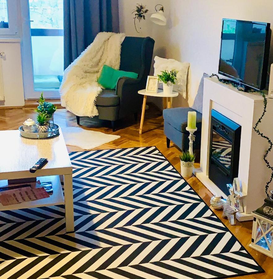 Caroline Residence Алба Юлия Екстериор снимка